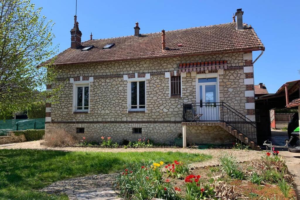 Bourgogne Villa Familiale Saint-Julien-du-Sault Экстерьер фото